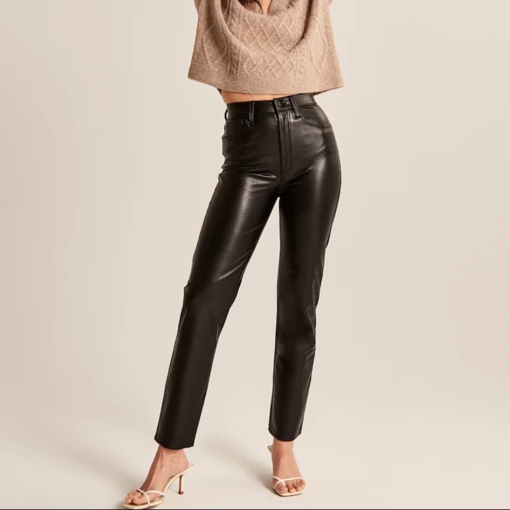 NWTs Abercrombie & Fitch vegan leather ankle straight pants